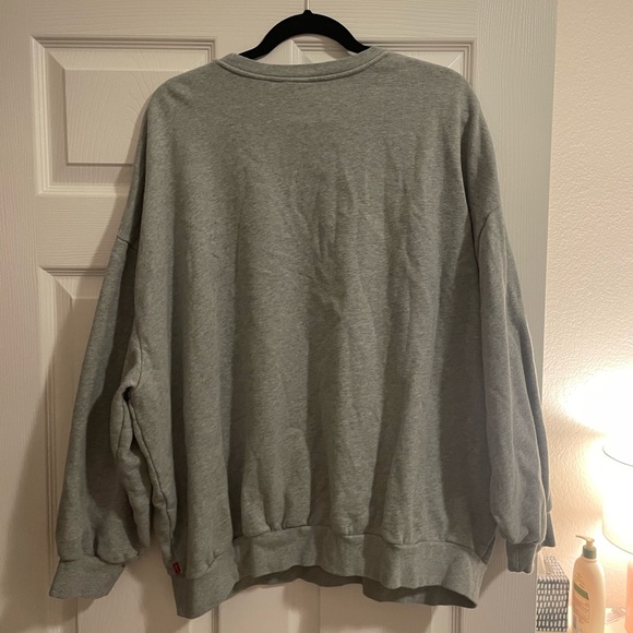 Levi’s crewneck sweatshirt - Picture 4 of 4